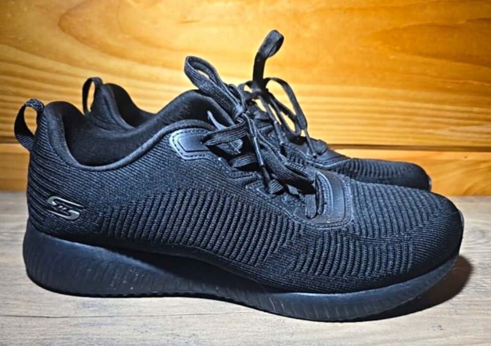SKECHERS BOBS Woman's Size 9.5 Memory Foam Black Lace Up Athletic Sneakers